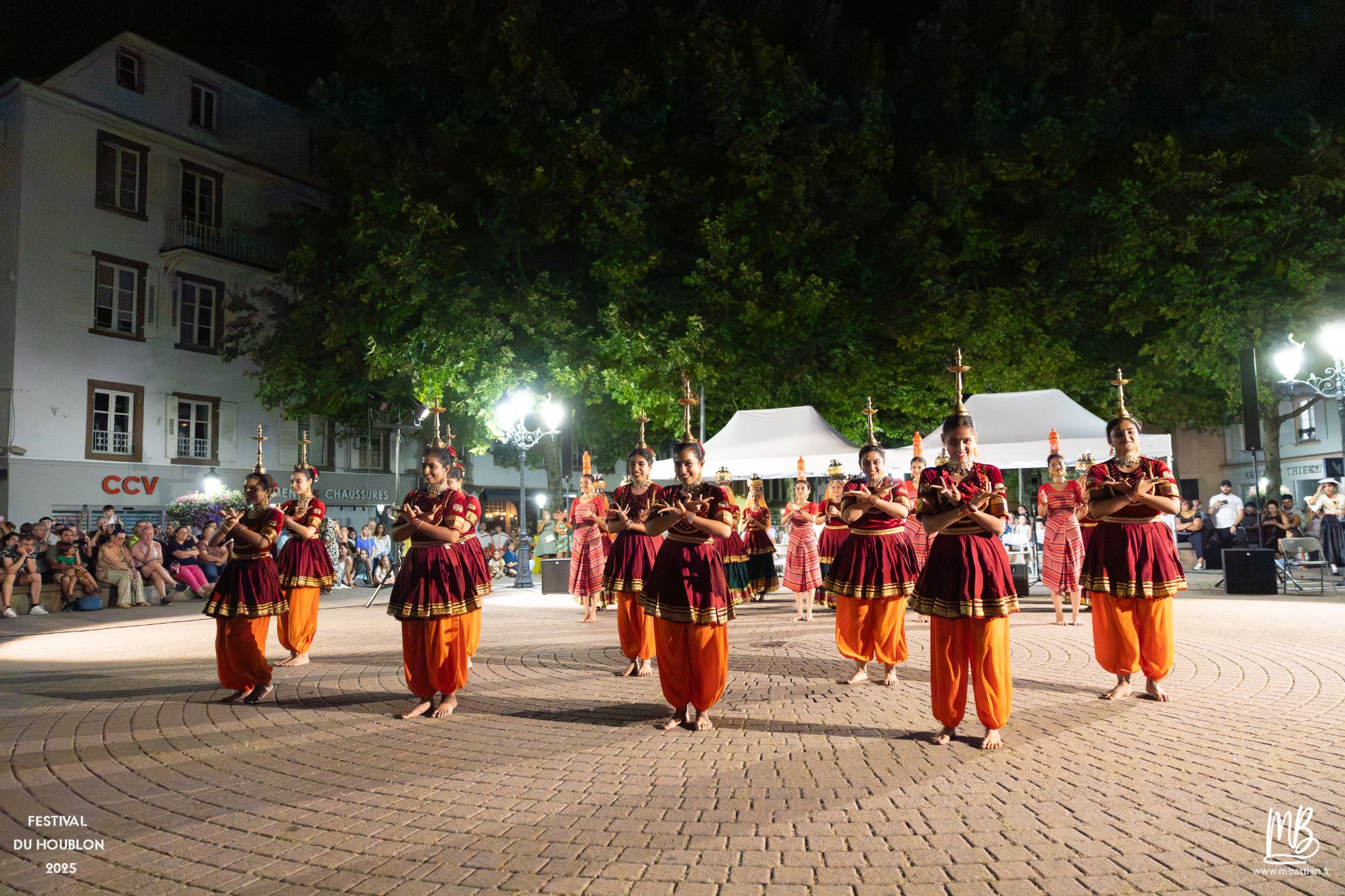 20250819 FOLIE BY NIGHT (INDE) MB 14